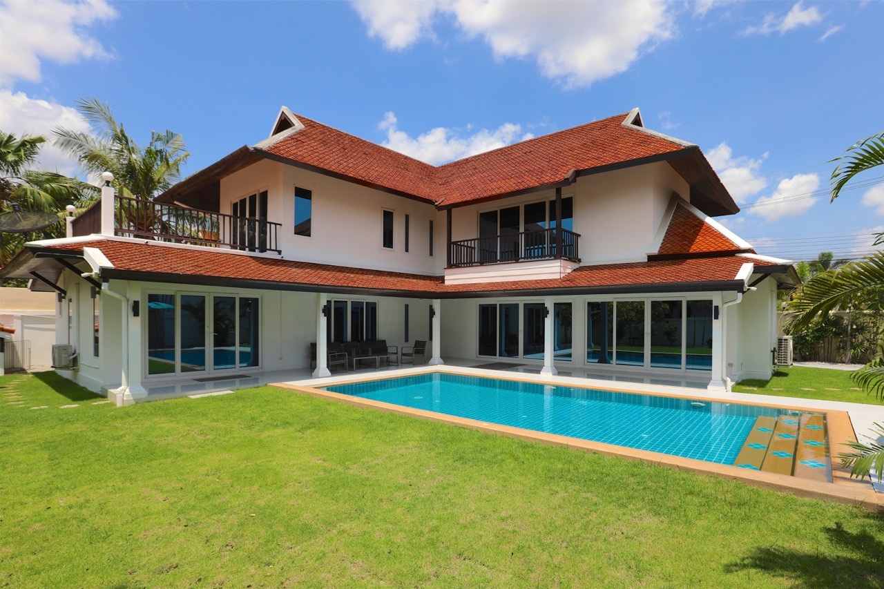 Pool Villa @ Maprachan Lake Area | ACI Pattaya Properties